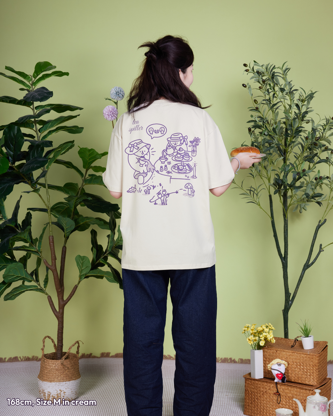 Bestea Oversized Tee (Tea Spiller/Sipper) - Cream